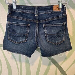American eagle low rise shorts
